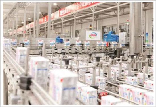 老首富劉永好再掀新戰爭 發力低溫鮮奶行業，與巨頭間必有一戰